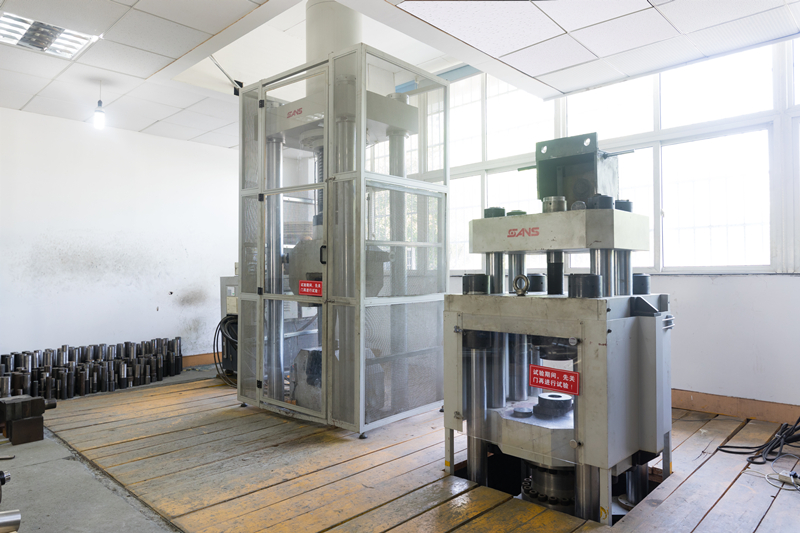 200TON-ELEKTRO-SERVO-TEST-MASKIN